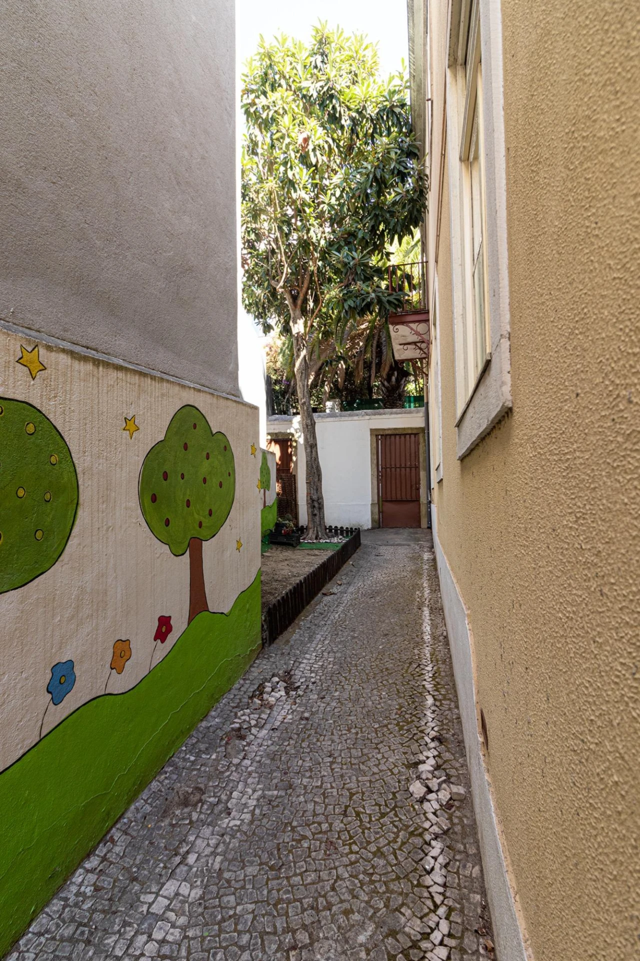 Prédio para Venda em Santo António Foto 11