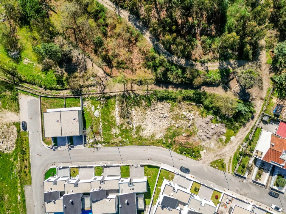 Moradia T3 para Venda em Lanhoso Foto 27