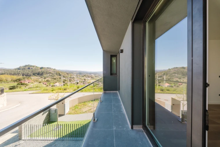 Moradia T3 para Venda em Lanhoso Foto 20