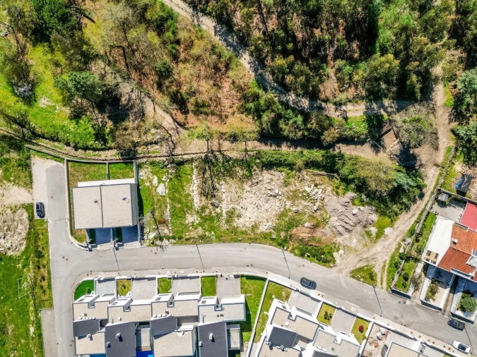 Moradia T3 para Venda em Lanhoso Foto 27