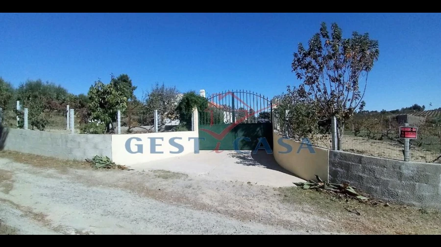 Quinta T1 para Venda em Póvoa de Atalaia e Atalaia do Campo