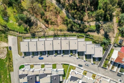 Moradia T3 para Venda em Lanhoso