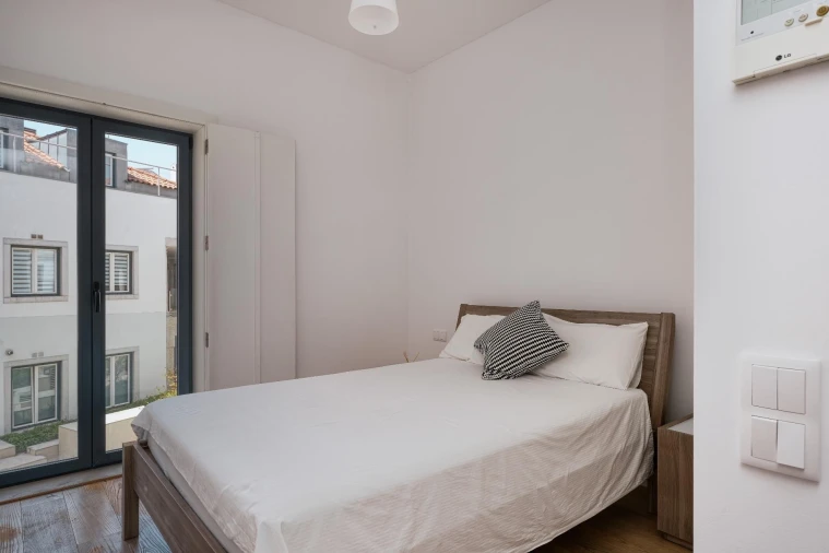 Apartamento T2 para Venda em Misericórdia Foto 13