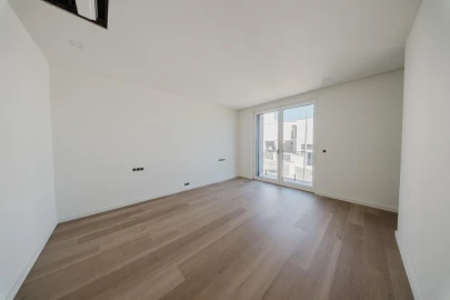 Moradia T3 para Venda em Lanhoso