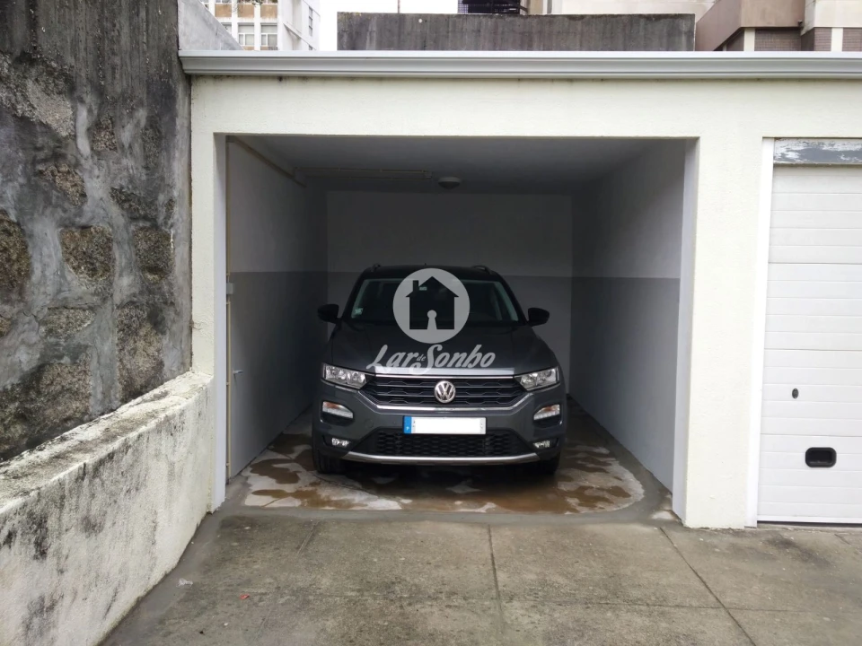 Apartamento T3 para Venda em Lordelo do Ouro e Massarelos Foto 10