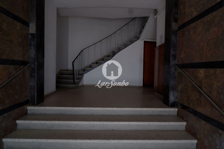 Apartamento T3 para Venda em Lordelo do Ouro e Massarelos Foto 20