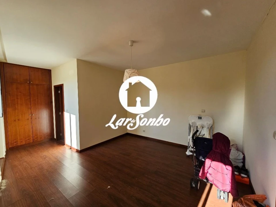 Quinta T4 para Venda em Rio Meão Foto 12