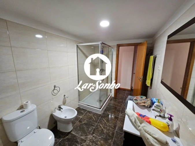 Quinta T4 para Venda em Rio Meão Foto 8