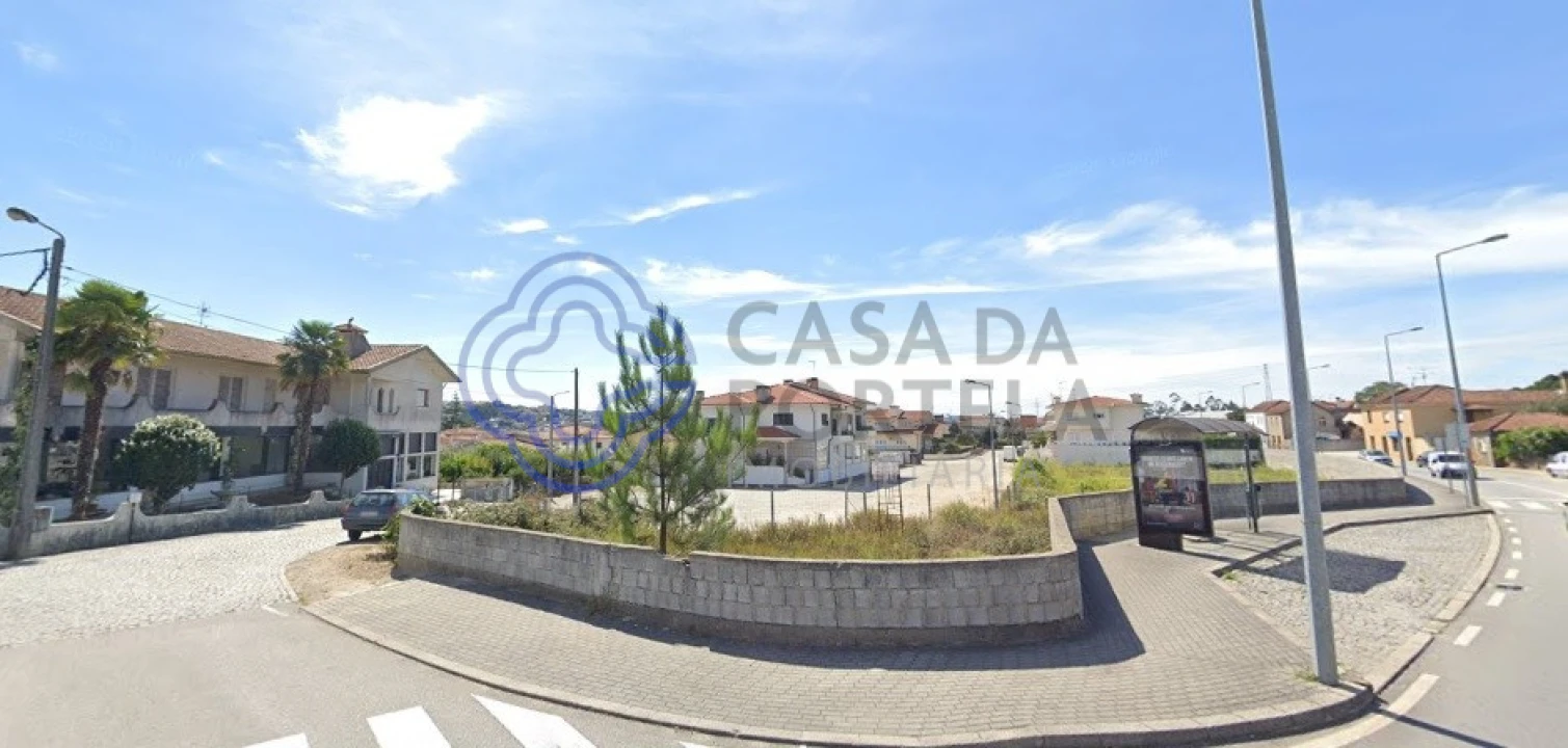 Terreno para Venda em Bougado (São Martinho e Santiago) Foto 1