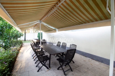 Negócio para Venda em Vermoim