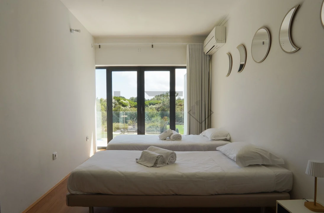 Moradia T5 para Venda em Carvalhal Foto 23