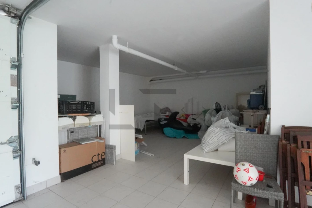 Moradia T5 para Venda em Carvalhal Foto 35