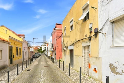 Prédio para Venda em Campolide