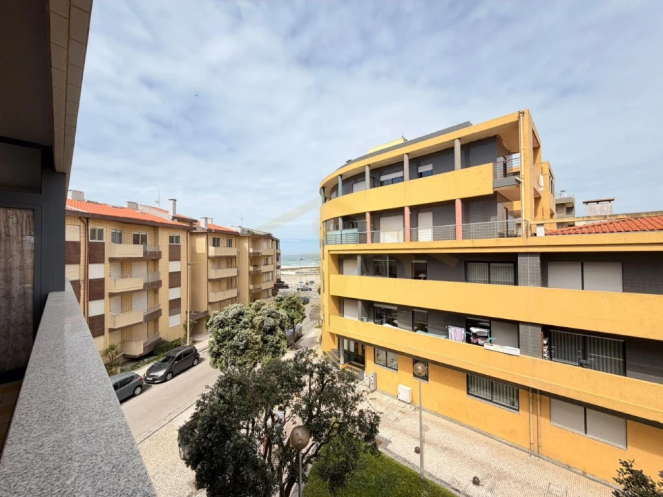 Apartamento T3 para Venda em Aver-O-Mar, Amorim e Terroso Foto 27