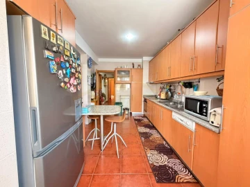 Apartamento T3 para Venda em Aver-O-Mar, Amorim e Terroso