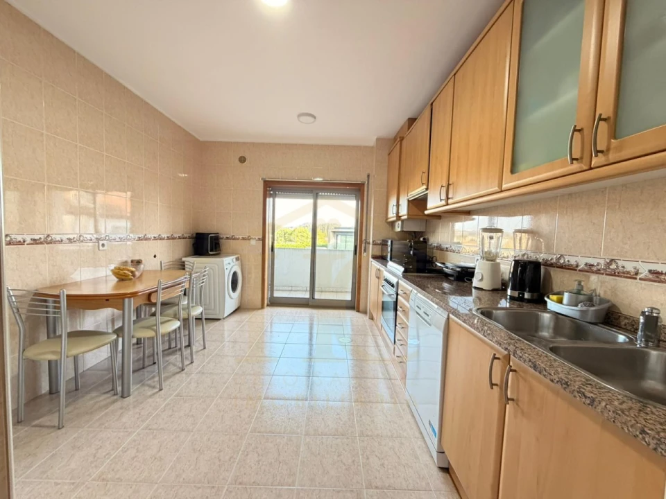 Apartamento T2 para Venda em Vila do Conde Foto 12