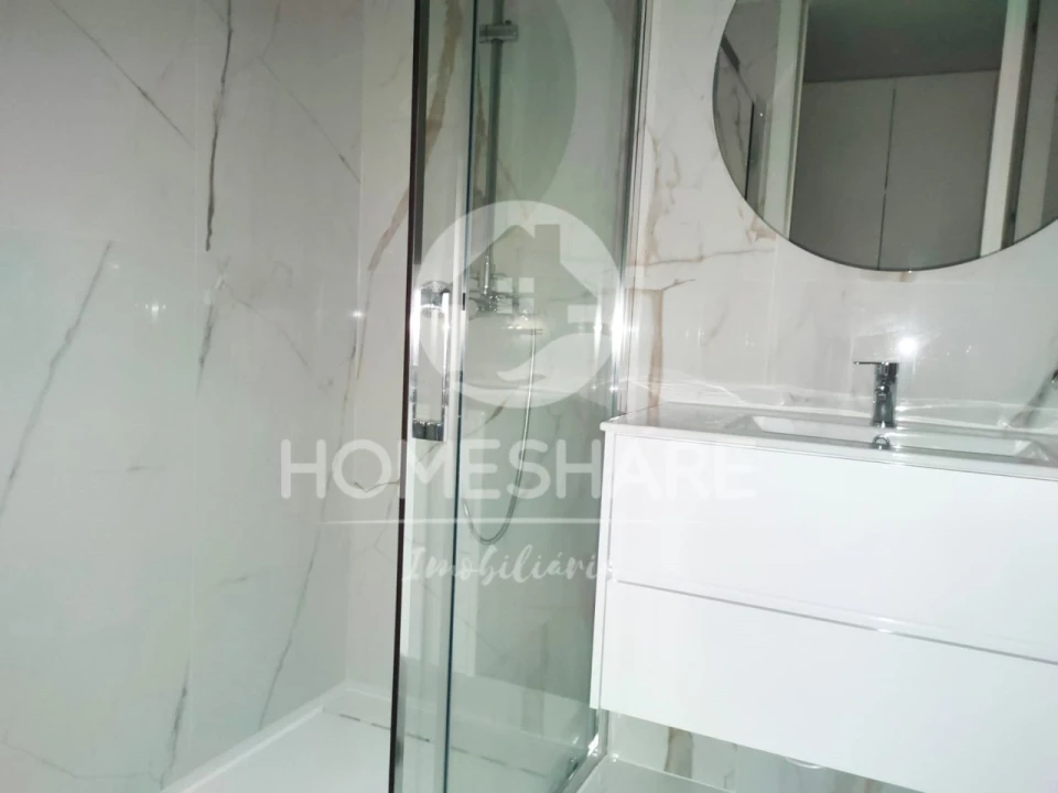 Apartamento T2 para Venda em Gandra Foto 17