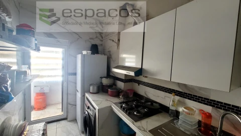 Apartamento para Venda em Queluz e Belas