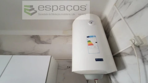 Apartamento para Venda em Queluz e Belas