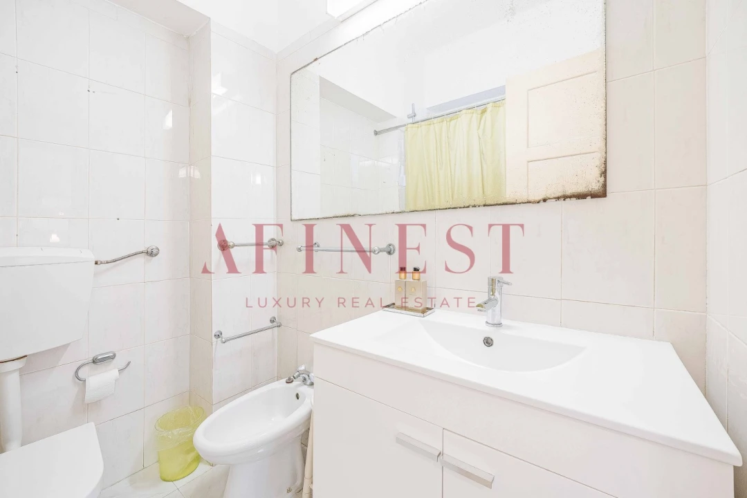 Moradia T5 para Venda em Carcavelos e Parede Foto 17