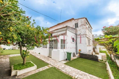 Moradia T5 para Venda em Carcavelos e Parede