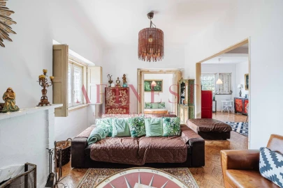 Moradia T5 para Venda em Carcavelos e Parede