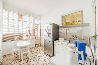 Moradia T5 para Venda em Carcavelos e Parede