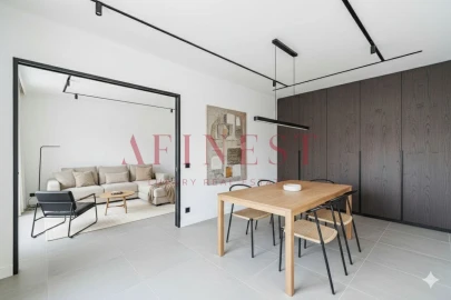 Moradia T5 para Venda em Carcavelos e Parede