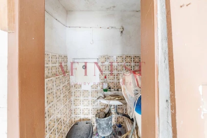 Moradia T5 para Venda em Carcavelos e Parede