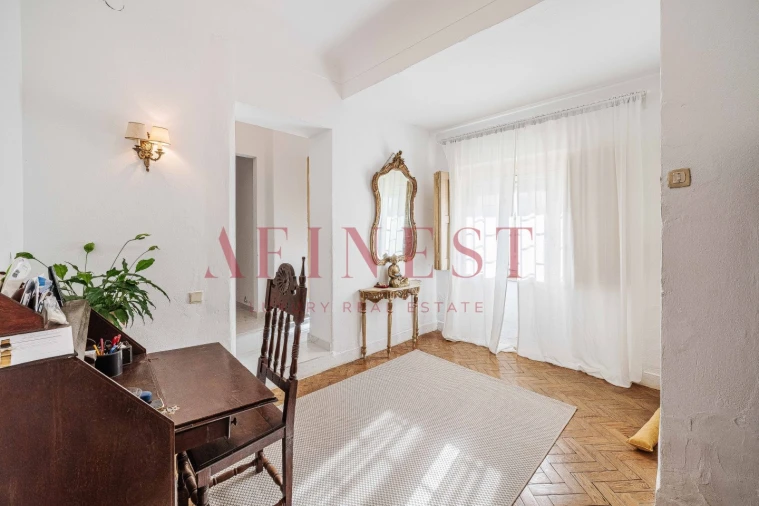 Moradia T5 para Venda em Carcavelos e Parede Foto 14