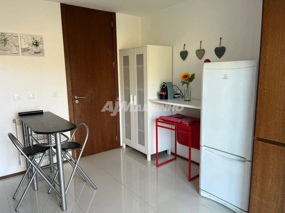 Apartamento T2 para Arrendamento em Nogueira, Fraião e Lamaçães Foto 7