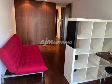 Apartamento T2 para Arrendamento em Nogueira, Fraião e Lamaçães