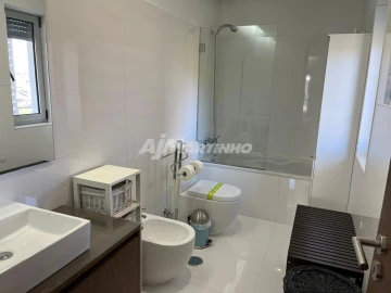 Apartamento T2 para Arrendamento em Nogueira, Fraião e Lamaçães