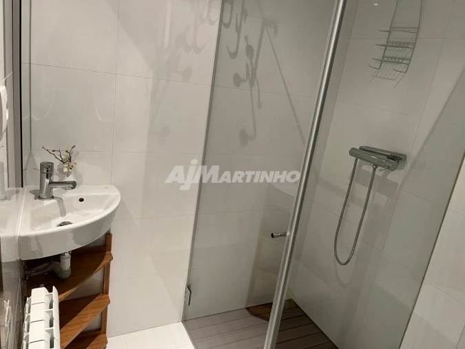 Apartamento T2 para Arrendamento em Nogueira, Fraião e Lamaçães Foto 11