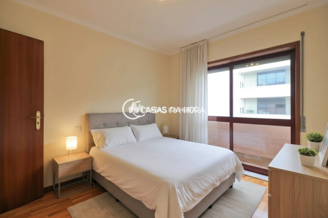 Apartamento T2 para Arrendamento em Aldoar, Foz do Douro e Nevogilde Foto 7