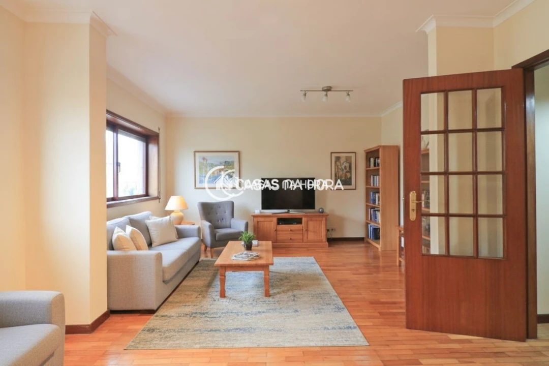 Apartamento T2 para Arrendamento em Aldoar, Foz do Douro e Nevogilde Foto 16