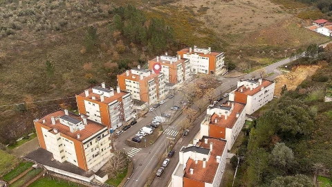 Apartamento T4 para Venda em Eiras e São Paulo de Frades