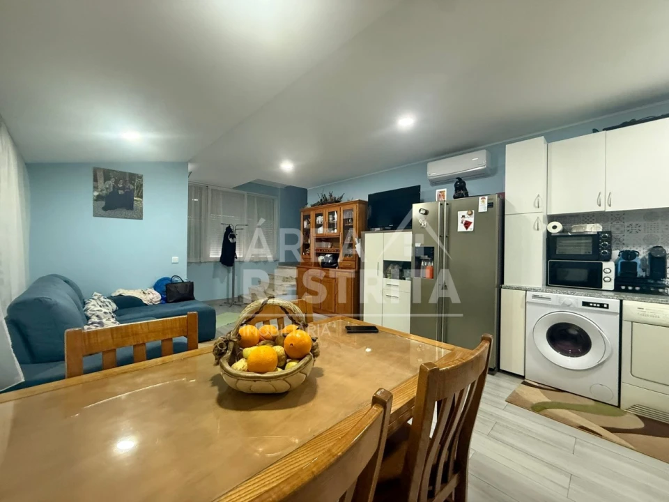 Moradia T3 para Venda em Fernao Ferro Foto 2