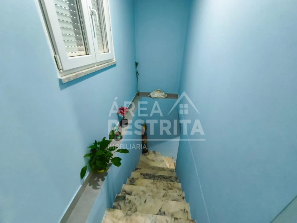 Moradia T3 para Venda em Fernao Ferro Foto 22