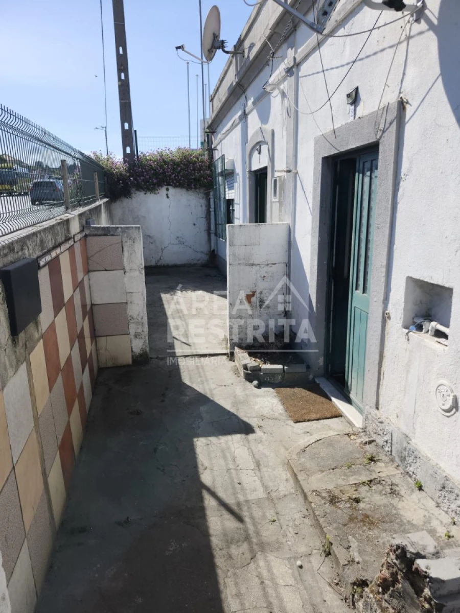 Moradia T5 para Venda em Palmela Foto 6