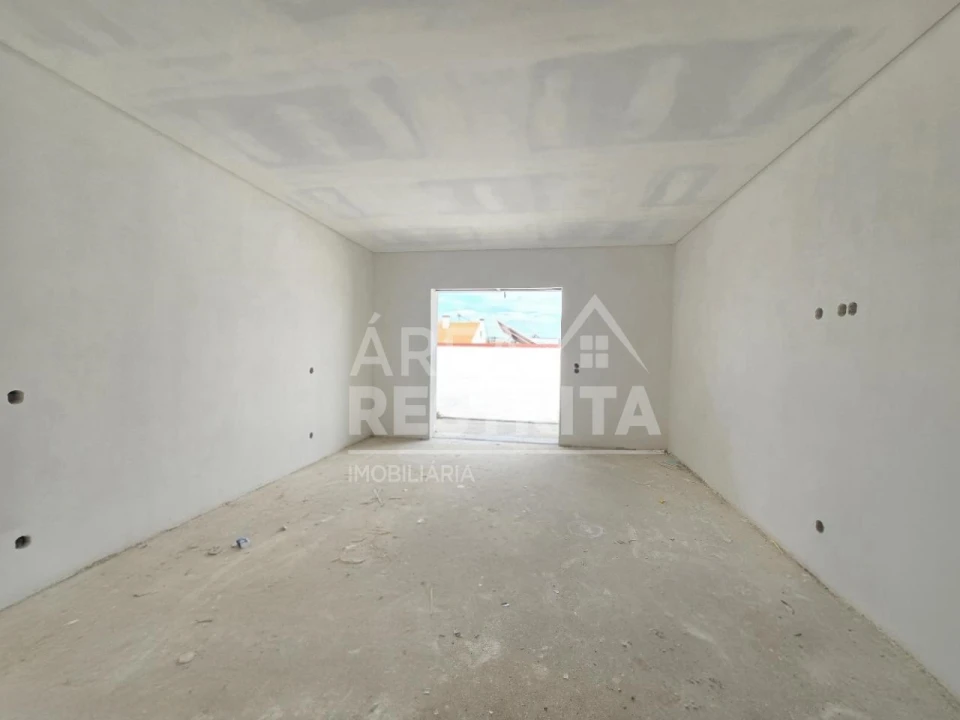 Moradia T3 para Venda em Fernao Ferro Foto 20