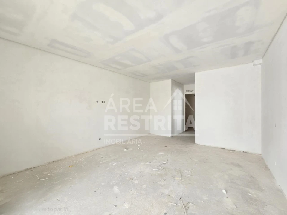 Moradia T3 para Venda em Fernao Ferro Foto 22