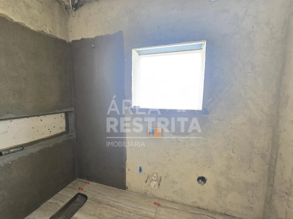 Moradia T3 para Venda em Fernao Ferro Foto 24