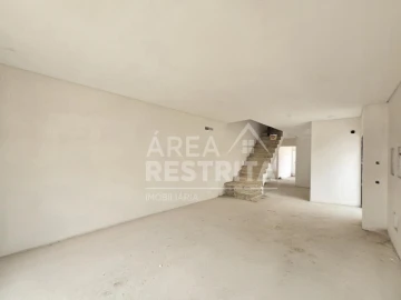 Moradia T3 para Venda em Fernao Ferro