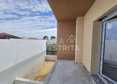 Moradia T3 para Venda em Fernao Ferro