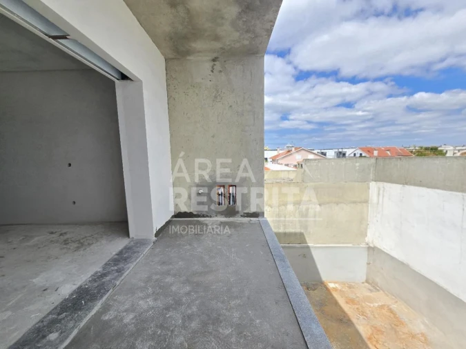 Moradia T3 para Venda em Fernao Ferro Foto 23