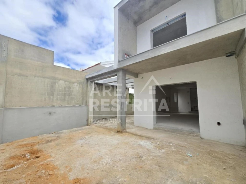 Moradia T3 para Venda em Fernao Ferro Foto 3