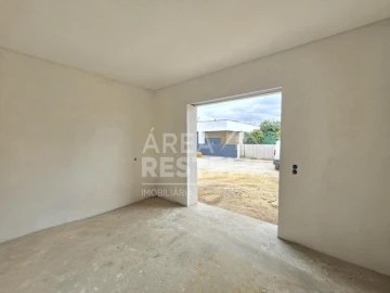 Moradia T3 para Venda em Fernao Ferro