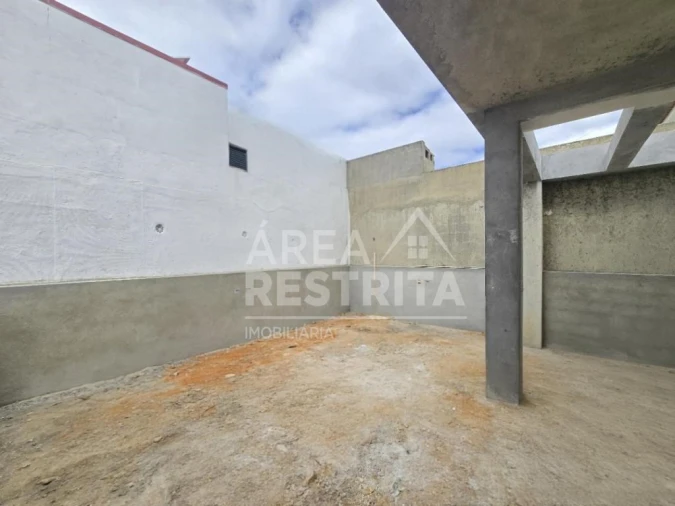 Moradia T3 para Venda em Fernao Ferro Foto 2