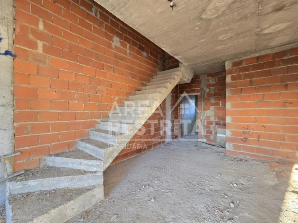 Moradia T3 para Venda em Fernao Ferro Foto 7